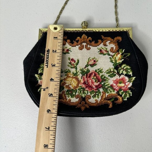 Vintage Handbag Tapestry Needlepoint Evening Framed Black Floral Gold Chain - Picture 15 of 16